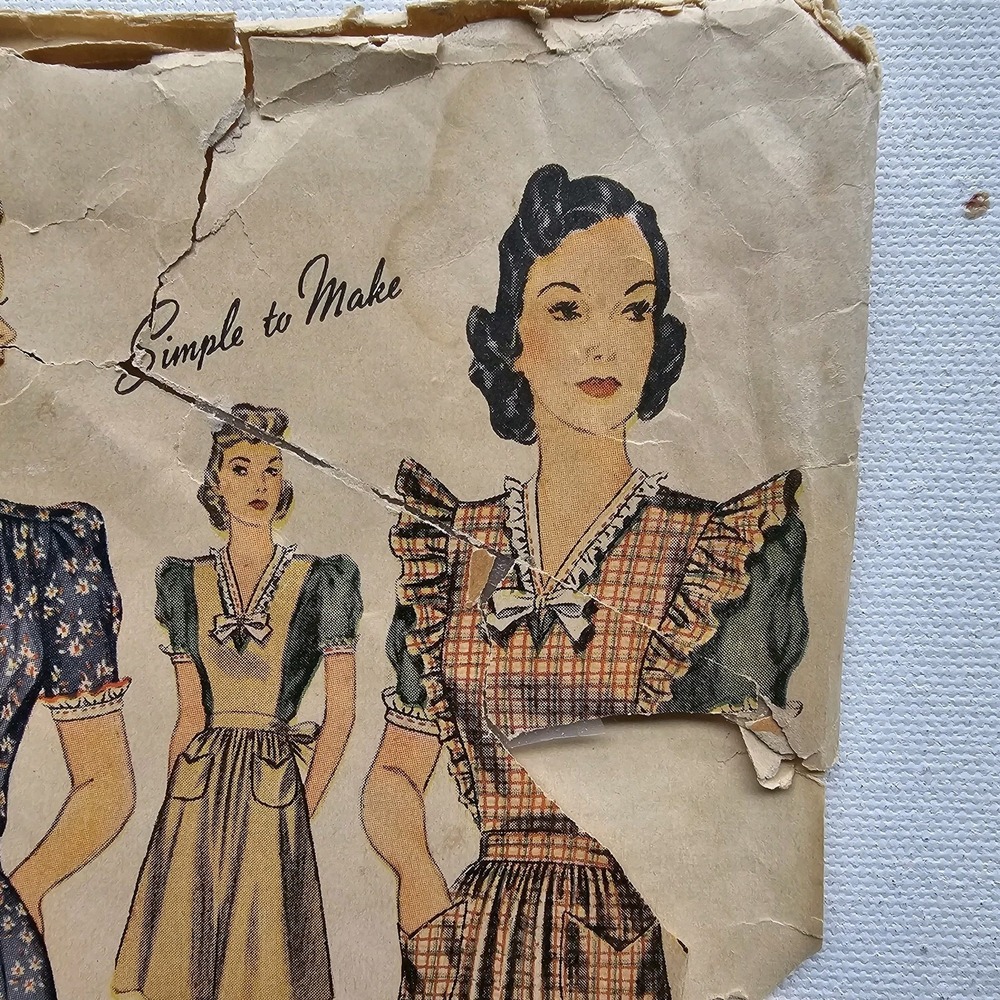 1940s Vintage 32" Bust Simplicity 3598 Sunburst Dress Apron WW2 Sewing Pattern - Picture 5 of 6